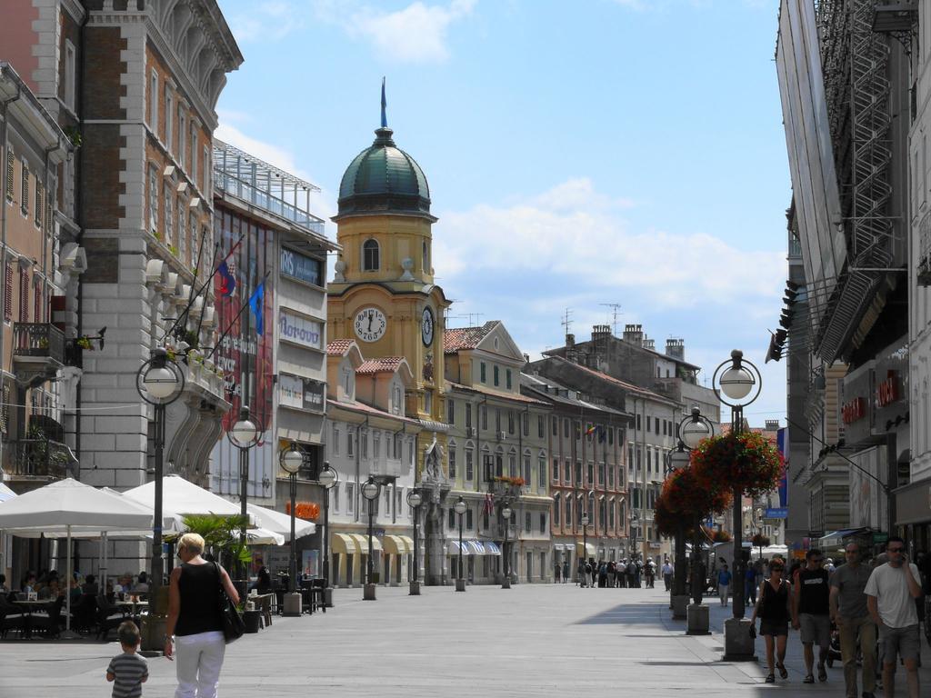 Liburana Apartment Rijeka Exterior photo