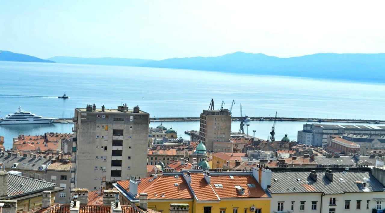 Liburana Apartment Rijeka Exterior photo
